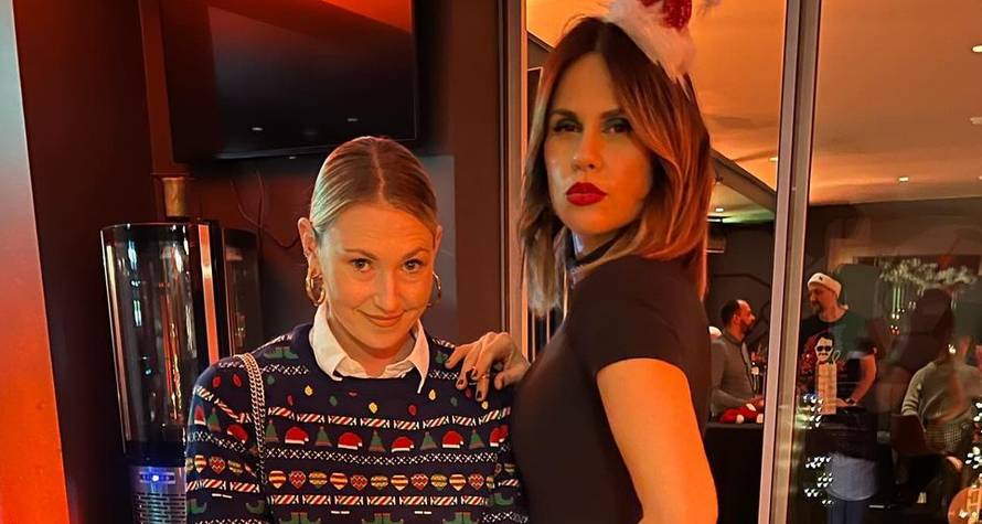 Viktorija Rađa objavila je fotku na kojoj pozira sa sinovima