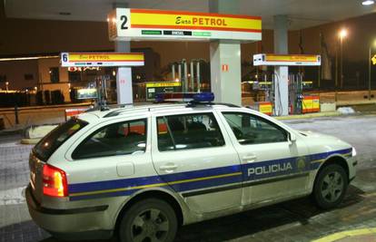 Benzinsku pljačkali peti put, lopova (26) su uhitili