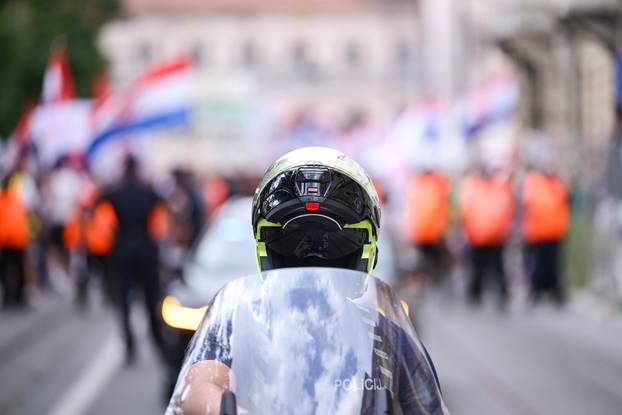 Zagreb: Veliki prosvjed u Zagrebu zbog zagađenja i opasnog otpada u Lici
