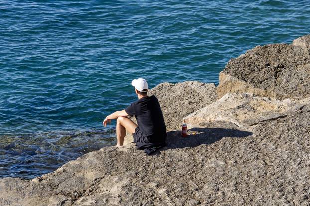 Pula: Lijepo sunčan dan mnogi su iskoristili istražujući ljepote Kamenjaka