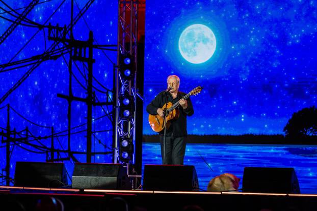 Split: Finalna večer Splitskog Festivala na Prokurativama