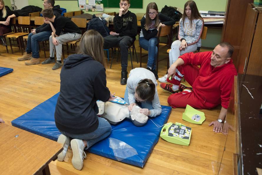 'Kada nastavnicima pozli, djeca su ta koja im spase živote'