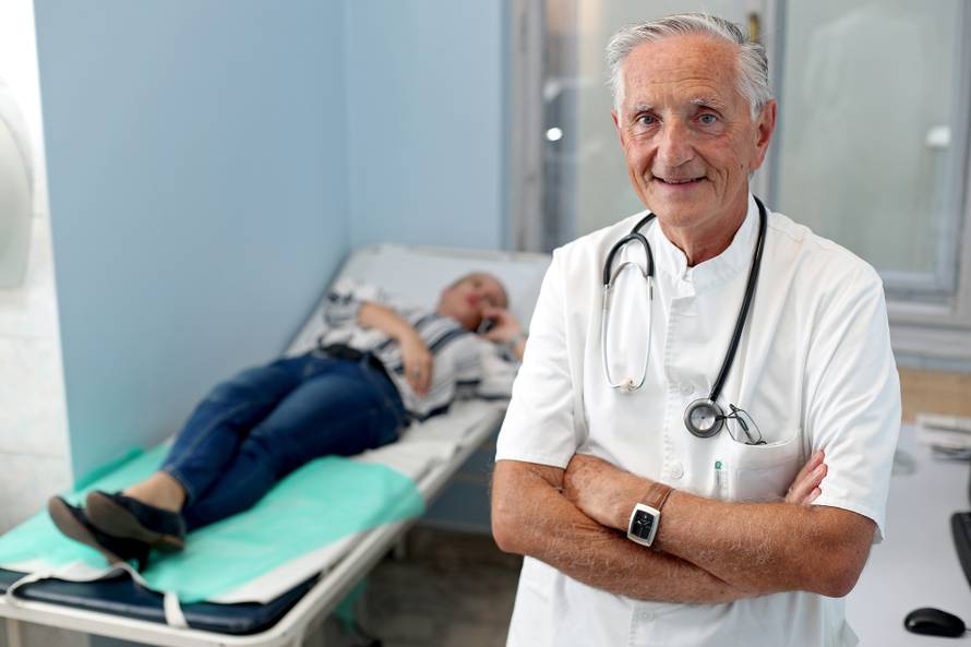 Svi ga zovu: Dr. Đuro rješava slučajeve koje nitko  ne može