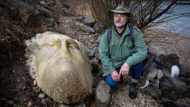 Kipar se tri godine spuštao na Savu kako bi isklesao 'Vodana'