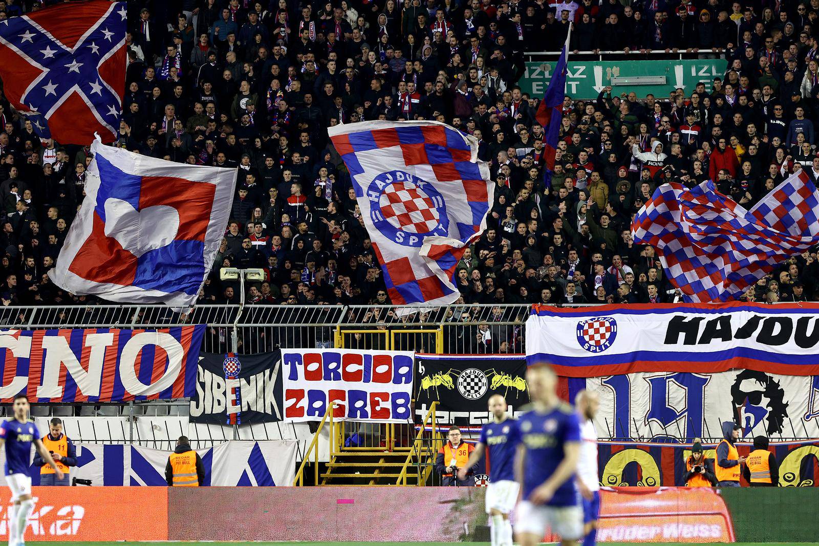 Amosfera na Poljudu tijekom utakmice Hajduk - Dinamo