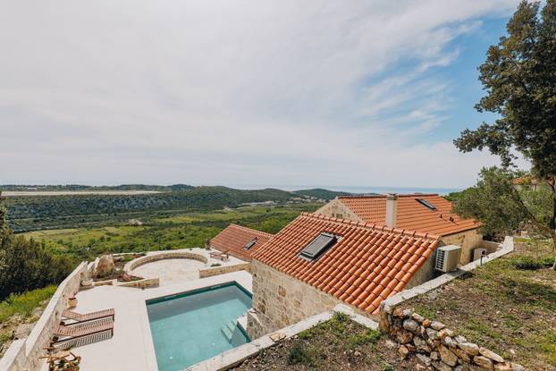 FOTO Kao da ste u raju, ali za 'paklenu' cijenu: Vila u Cavtatu uistinu je savršena za odmor