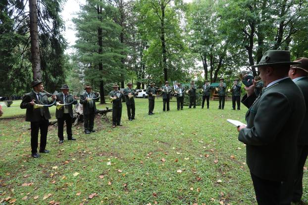 Delnice: 4. Rika fest - Državno prvenstvo u oponašanju rike jelena