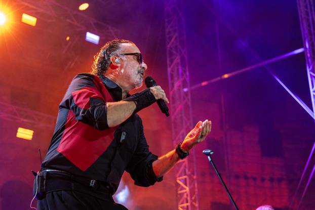 Koncert Tonija Cetinskog u pulskoj Areni