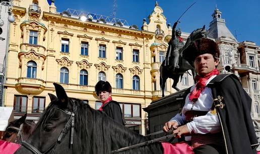 Dušan Bućan u pukovniji: Baš je gušt jahati po centru Zagreba