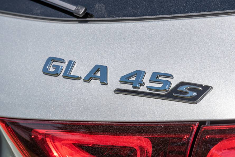 Ovaj GLA je potpuno drugačiji SUV s nevjerojatnih 421 KS