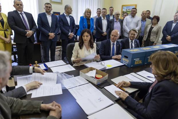 Osijek: Nataša Tramišak predala je kandidaturu Županijskom izbornom povjerenstvu