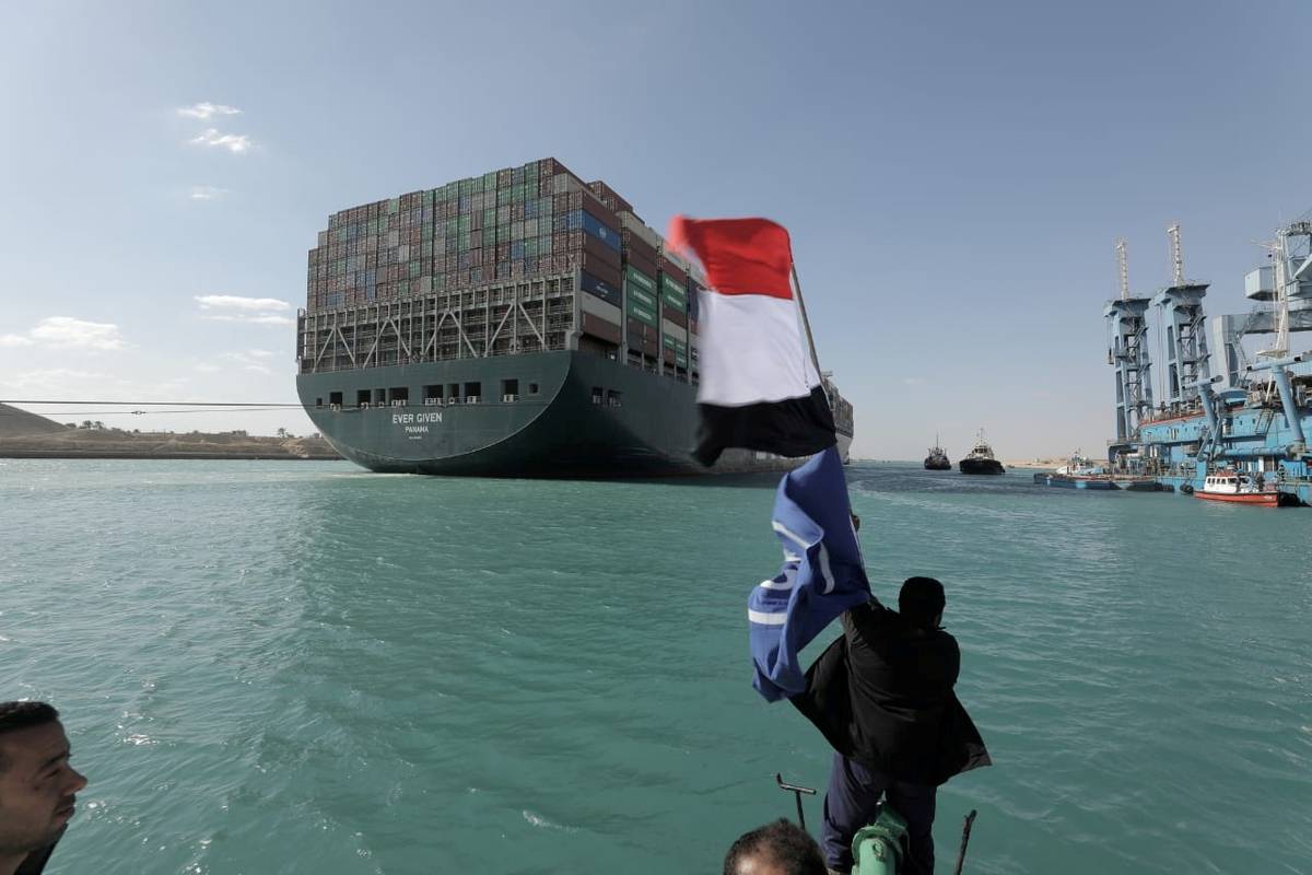 Brod Ever Given i dalje zarobljen u Egiptu, ne daju ga bez milijarde dolara odštete