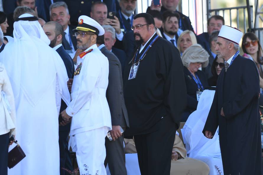 Beograd: Glumac Steven Seagal pratio vojnu paradu u Beogradu 