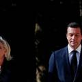 Oporba tvrdi: Barnier i Macron sada ovise o Marine Le Pen