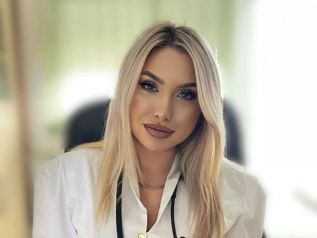 FOTO Doktorica Petra zvijezda je reality showova. Evo kako je izgledala prije desetak godina