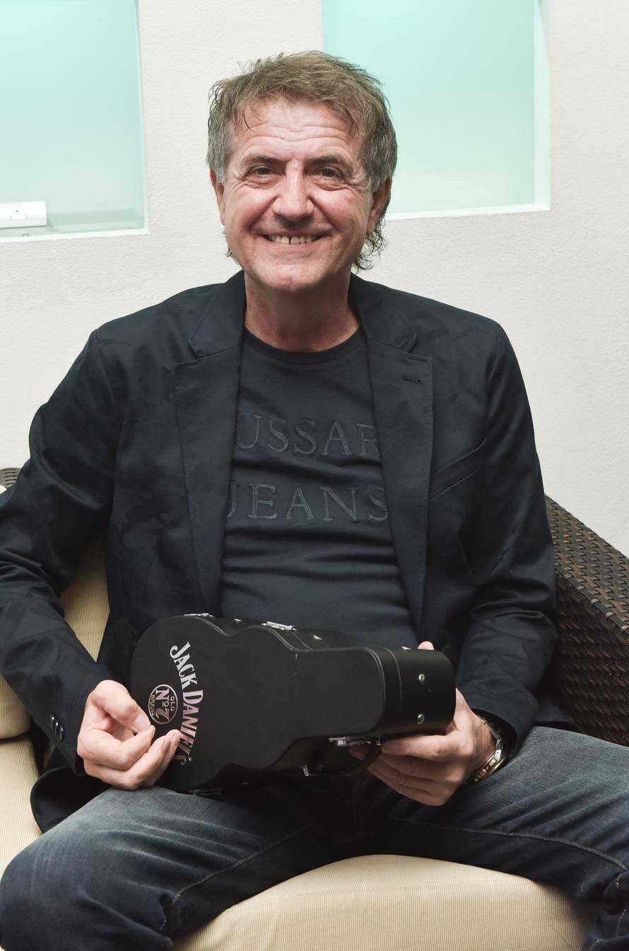 Okreću novac: Škoro se na račun politike više sluša u inozemstvu