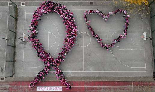 Mališani poslali poruku svojim mamama: 'Budi zdrava' za raniju prevenciju raka dojke