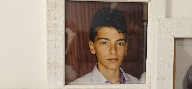 Zavodnik Šime osvojio i Maju Šuput! Evo kako je 'Gospodin Savršeni' izgledao kao mladić