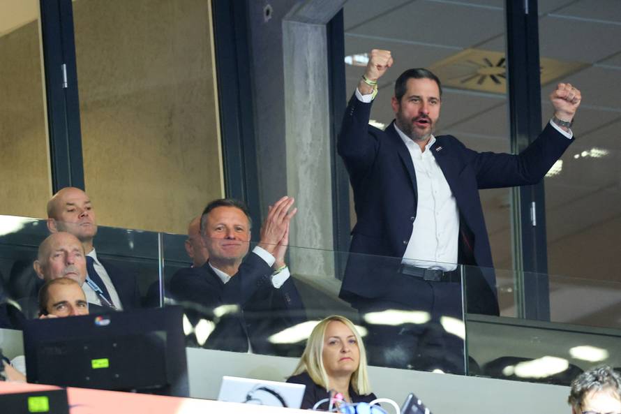 Herning: Gordan Jandroković i Tonči Glavina prate polufinalnu utakmicu Hrvatska - Njemačka 