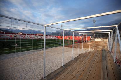 Mostar: Nogometni savez BiH gostujuću tribinu stadiona "Rođeni" proglasio neprikladnom