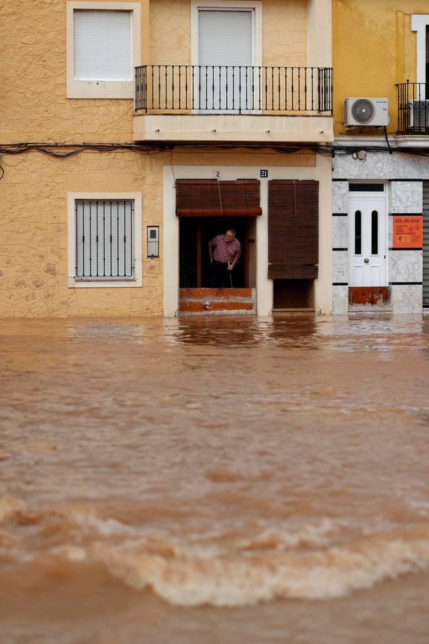 Valencia region in the highest red alert for extreme rainfalls