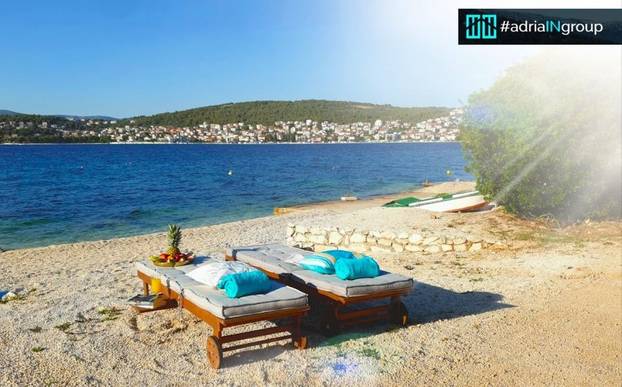 FOTO Ima konobu s vinom i dva bazena: Vila na Čiovu prodaje se za čak šest milijuna eura