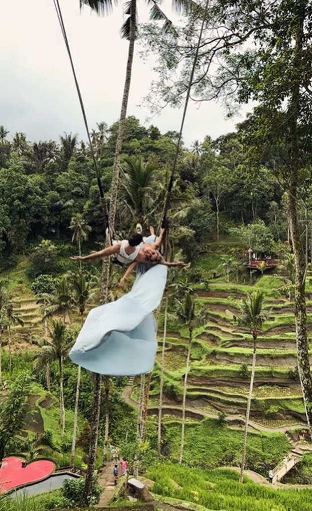 FOTO Nema straha: Maja se u čvrstom Šiminom zagrljaju otisnula o tlo i poletjela