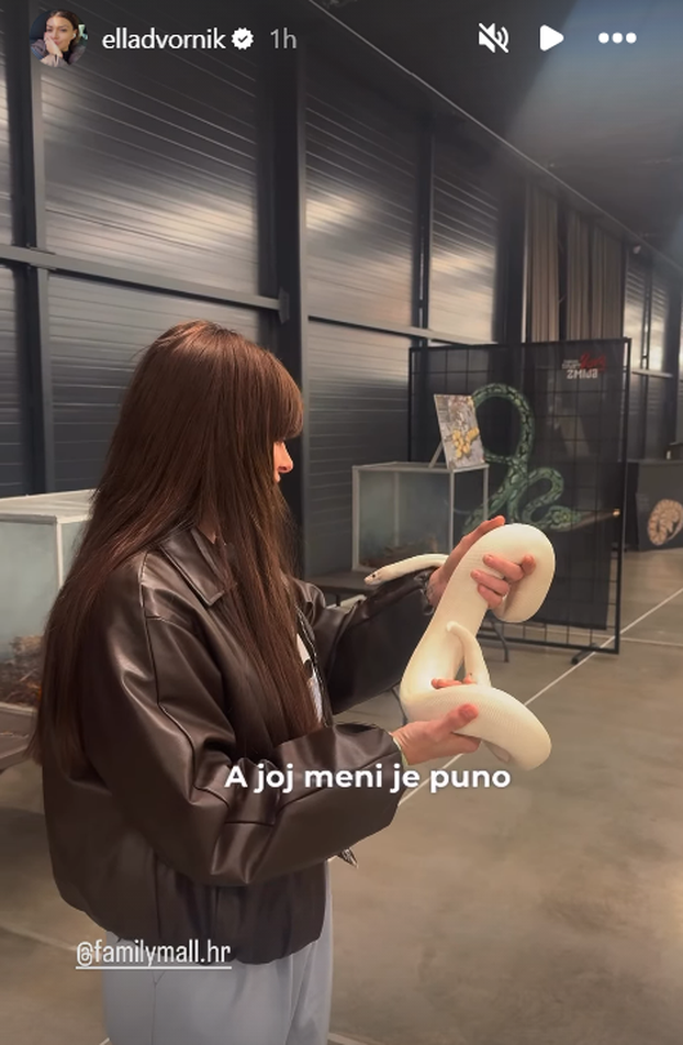 FOTO Ella Dvornik voli zmije, u rukama je držala jednog pitona