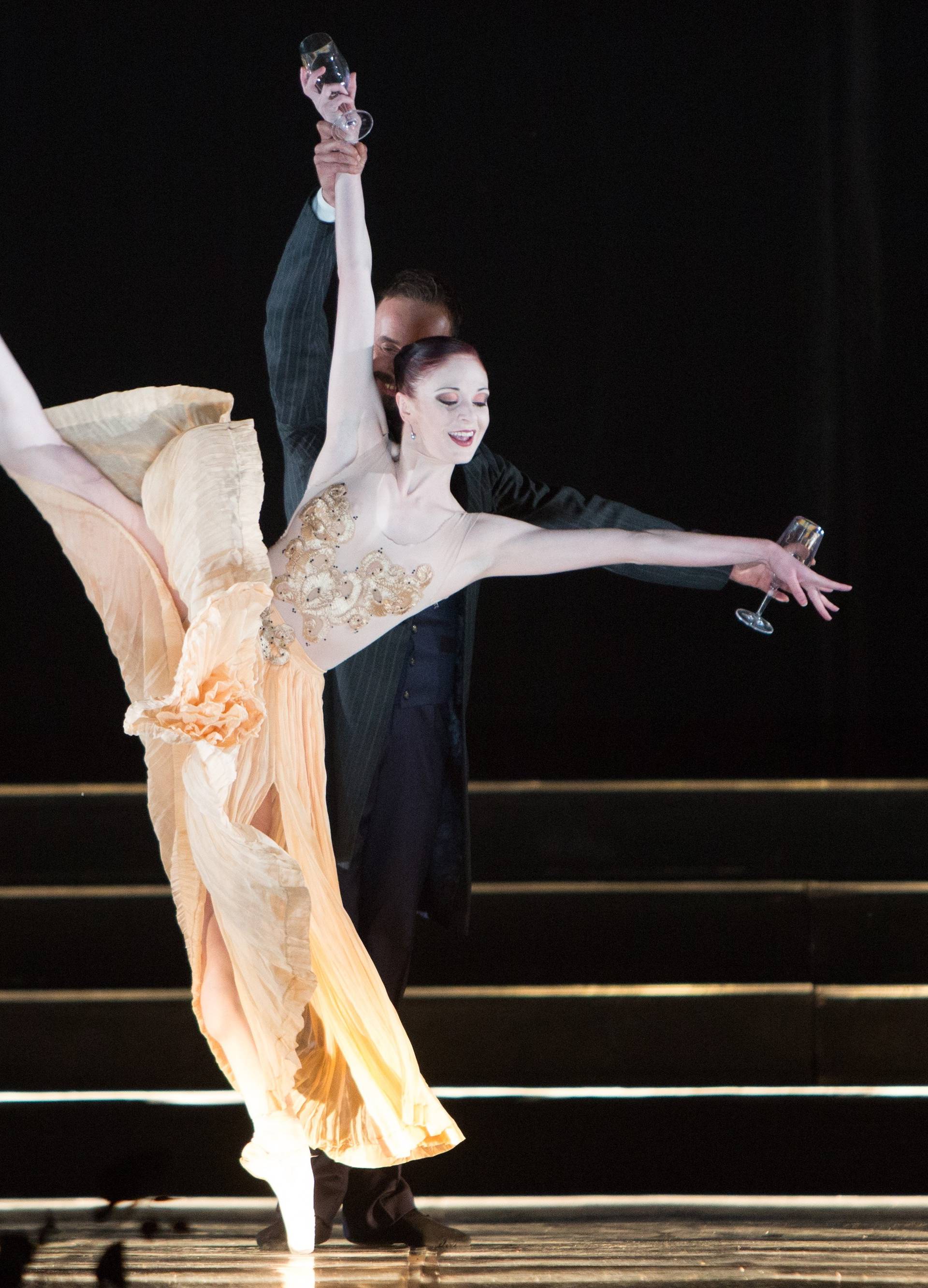 Ne propuštaju balet: Majoli i Nobilo uživali na Glembajevima