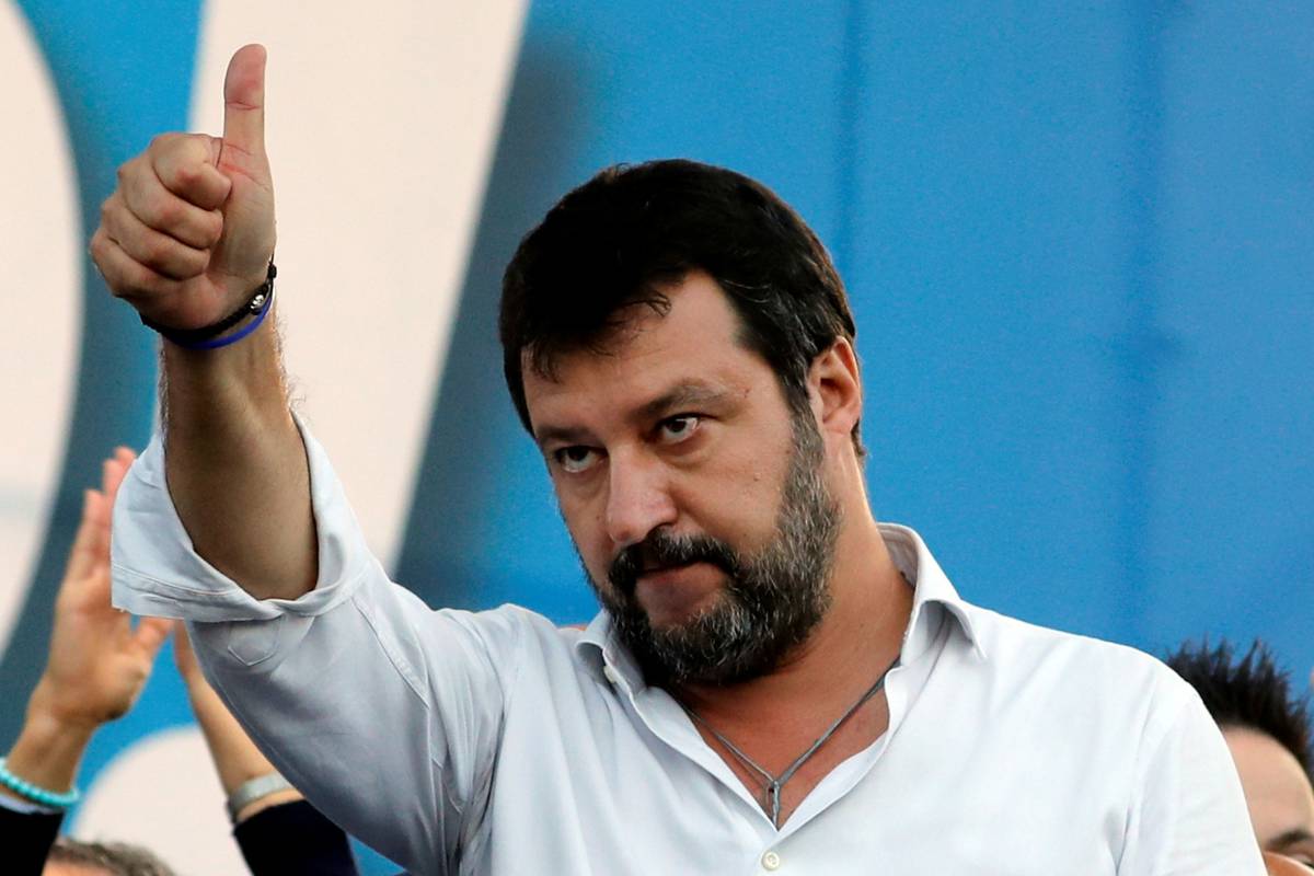 Salviniju prijeti suđenje zbog nezakonitog držanja migranata