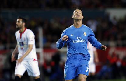 Problemi s koljenom: Ronaldo je u El Clasicu igrao ozlijeđen