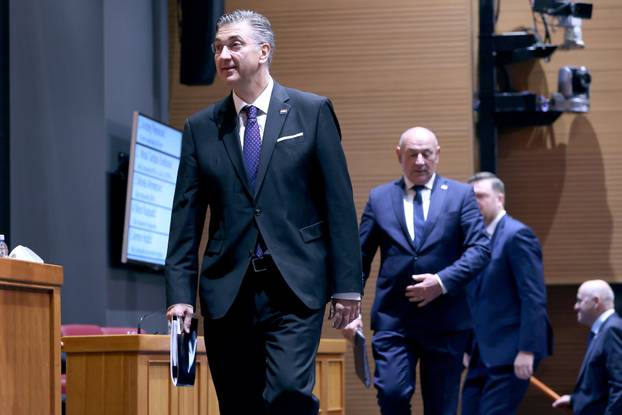 Zagreb: Premijer Andrej Plenkovic podnosi izvjesce o radu Vlade