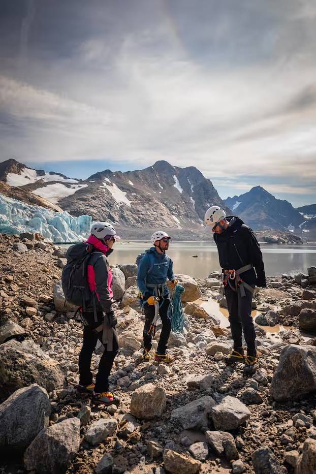 FOTO Ovo je prva plutajuća kućica za odmor na Grenlandu: Cijena noćenja će vas šokirati