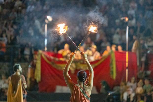 Borbe gladijatora u pulskoj Areni