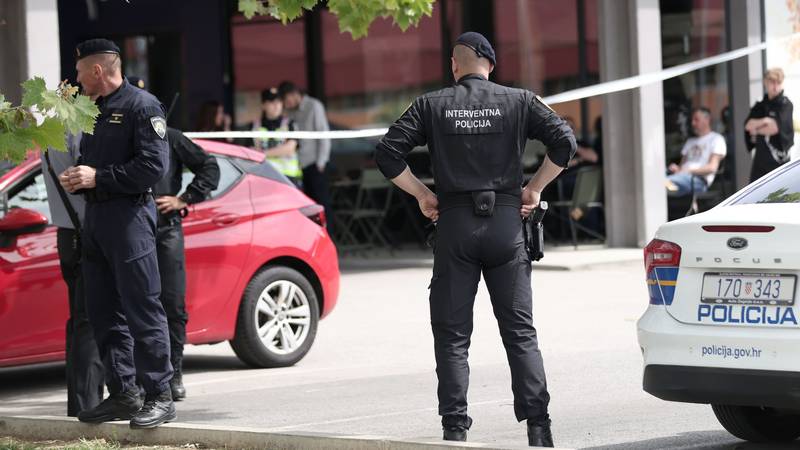 Ubojica policajaca u Krapini pratio je drugog policajaca! Zaletio mu se autom u dvorište