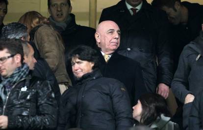 Galliani vikao na nogometaše Milana na kriznom sastanku