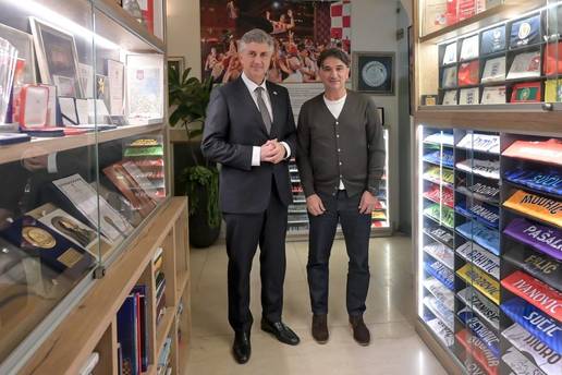 Plenkovi&cacute; ponovno kod Zlatka Dali&cacute;a: Premijer posjetio izbornikov restoran u Vara&zcaron;dinu