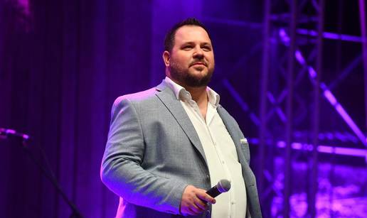 Mate Grgat odr&zcaron;at &cacute;e koncert u Lisinskom: '&Zcaron;elim vam ispri&ccaron;ati nove pri&ccaron;e, bit &cacute;e to lijepa ve&ccaron;er'