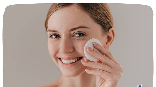 Kako (i zašto) morate redovito čistiti kožu lica