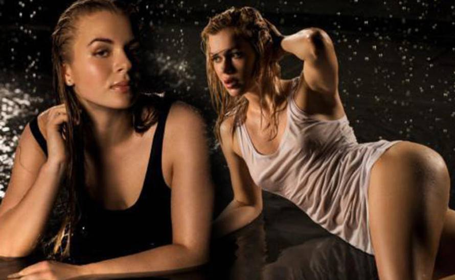 Hokejašice tope led: Polugole i mokre snimile seksi kalendar...