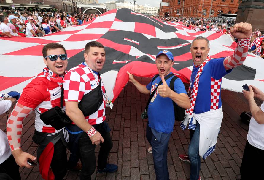 'Crven-bijeli' trg u Moskvi: Za Hrvate navijao i Steven Seagal