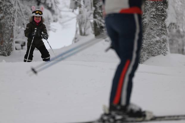 Zagreb: Započela skijaška sezona na Sljemenu 