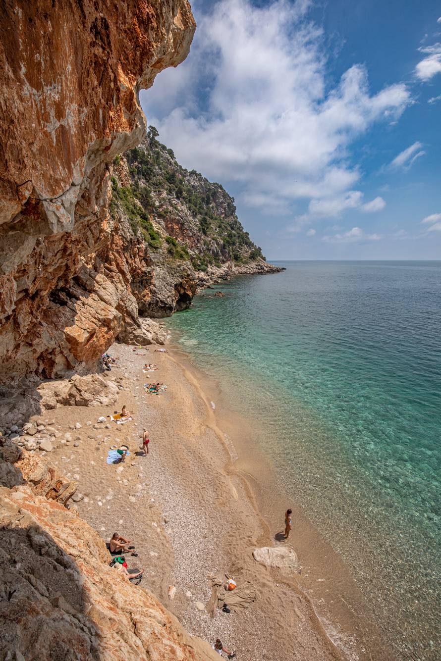 Vogue uvrstio plažu Pasjača u Konavlima među 11 najljepših u Europi