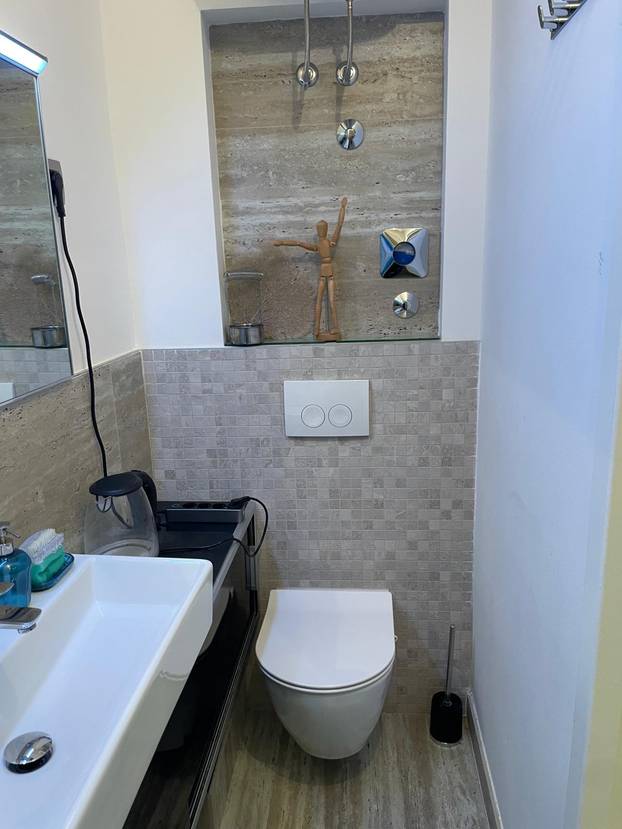 FOTO Ovo je najjeftiniji stan na oglasima u Splitu! 'Nalazi se blizu Marjana, a ima i vrt...'