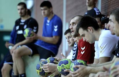 Šok uoči Mundijala: 18 igrača SAD-a pozitivno je na koronu, Makedonci se nadaju nastupu