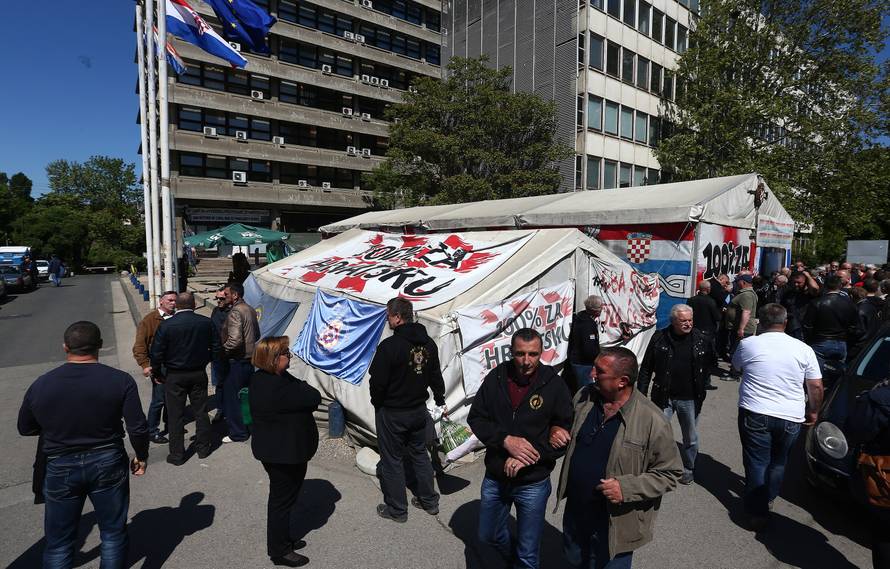 'Prosvjed je gotov, a šator seli iz Savske u  vukovarski muzej'