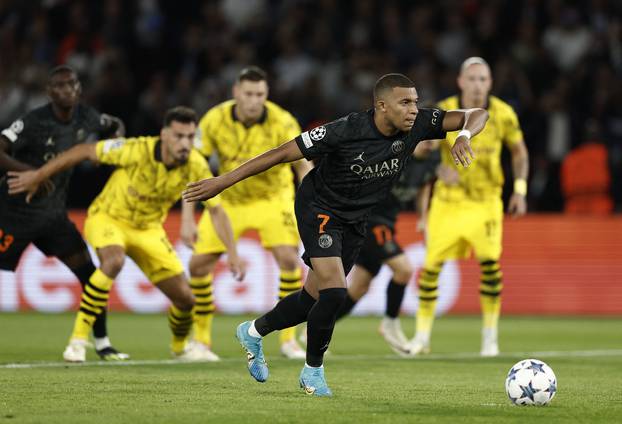 Champions League - Group F - Paris St Germain v Borussia Dortmund