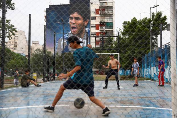 Mural to celebrate Maradona's brithday in Buenos Aires