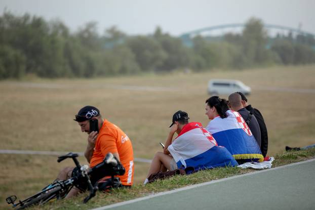Zagreb: Veliki broj građana pratit će koncert sa savskog nasipa i Mosta slobode