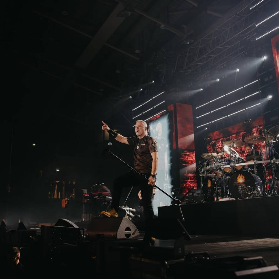 Thompson u Poreču viknuo 'Za dom', publika: 'Spremni'!